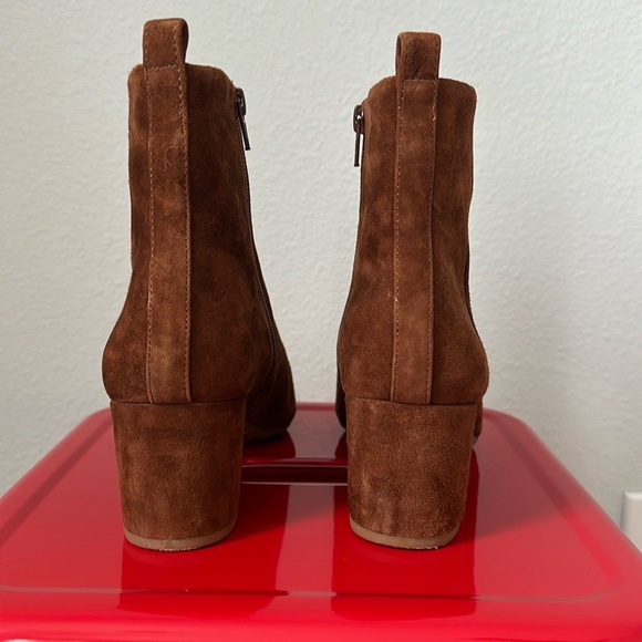 Gianni Bini cognac suede booties size 8.5 - Picture 4 of 7